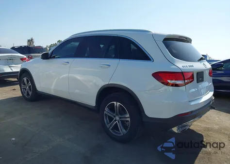 2016 Mercedes-Benz Glc 300 из США, поврежденный, VIN WDC0G4JB0GF074894